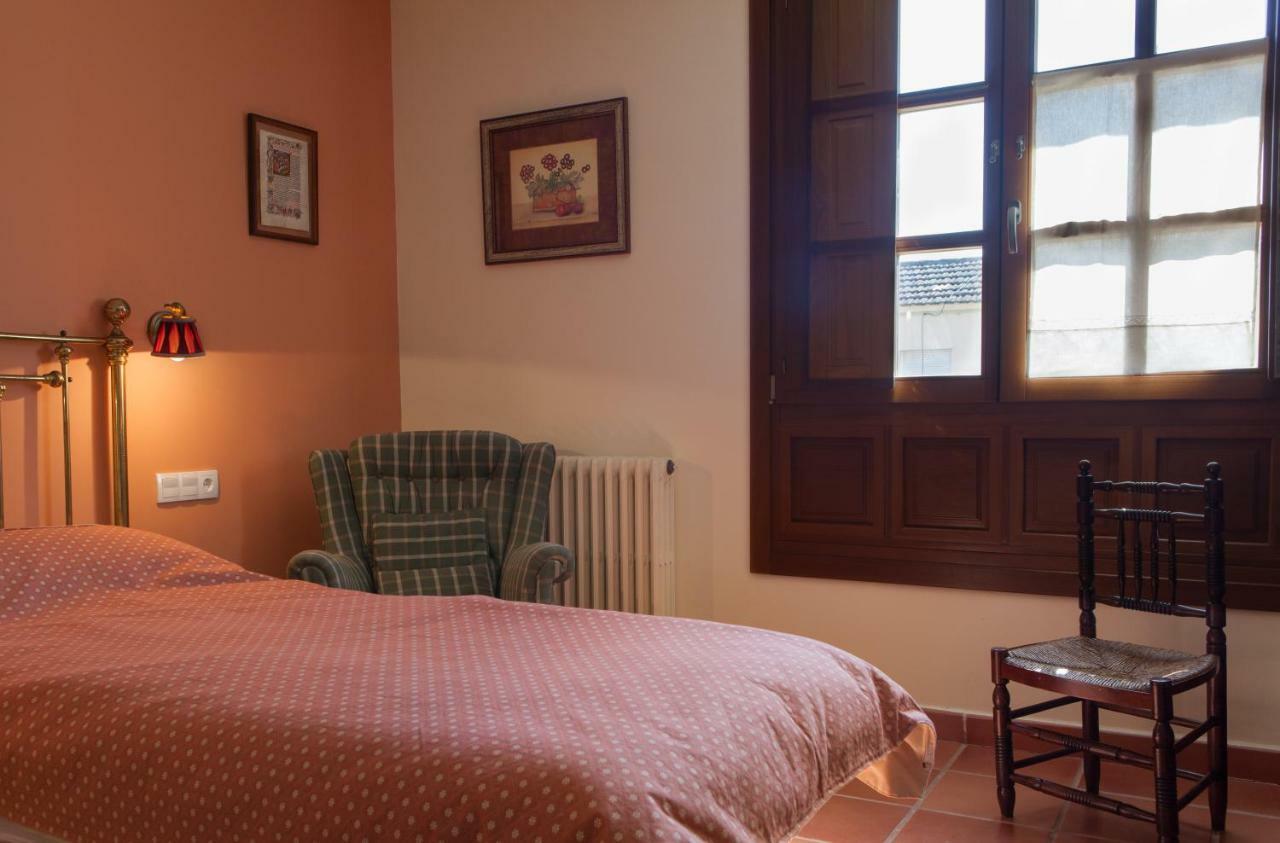 Casas Olmo Y Fresno Jardin Y Piscina A 17 Kilometros De סלאמנקה מראה חיצוני תמונה